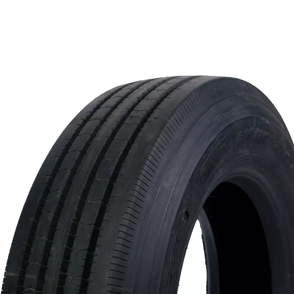 Грузовая шина 215/75 R17,5 Long March LM-216 16PR в Волчанске